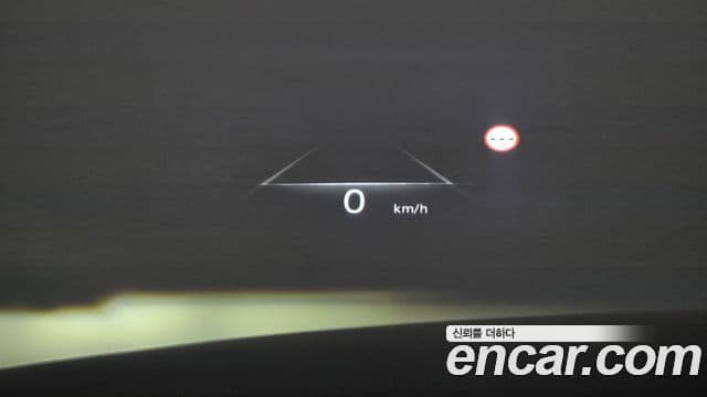 Genesis Electrified G80 2021 — фото 17 из 20