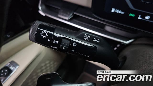 Kia Carnival 2024 — Photo 13/39