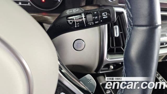 Kia Sorento 2023 — фото 14 из 20