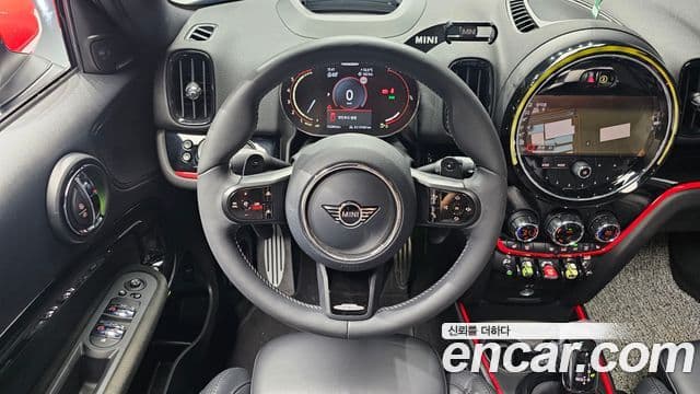 Mini Cooper S Countryman 2023 — Фото 13/20