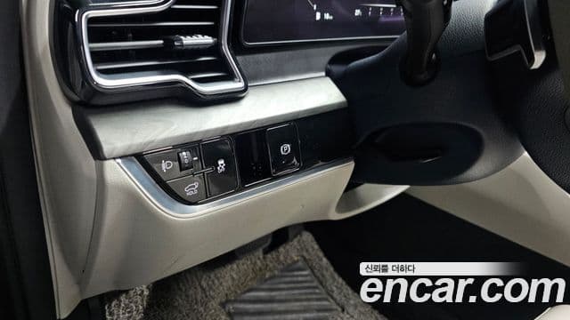 Kia Sportage 2022 — фото 17 из 20