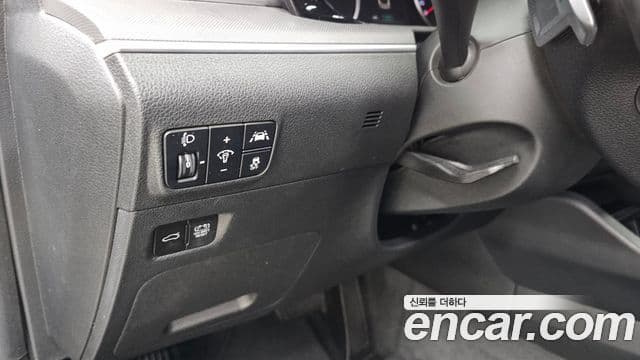 Kia K5 2021 — ფოტო 19/20