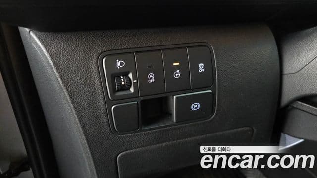 Hyundai Staria 2022 — Фото 20/20