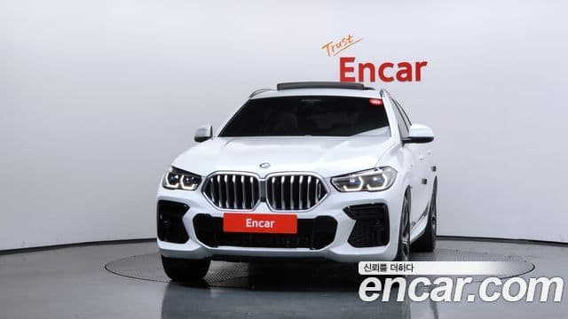 BMW X6 2022 — Фото 3/20