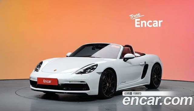 Porsche 718 Boxster 2023 — Фото 1/20