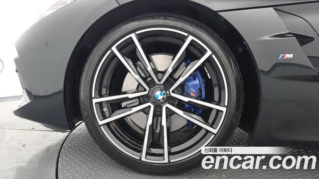 BMW Z4 2023 — фото 5 из 20