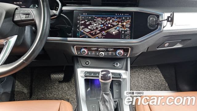 Audi Q3 2022 — фото 14 из 20