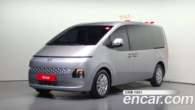 Hyundai Staria, 2023