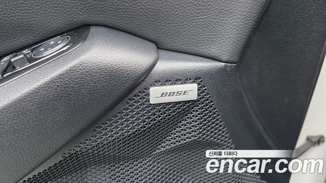 Kia Seltos 2024 — фото 15 из 20