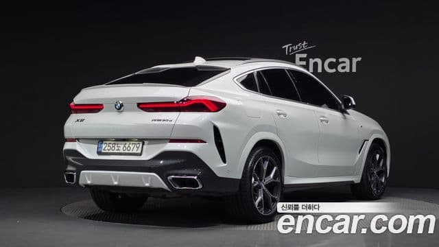 BMW X6 2022 — фото 2 из 20