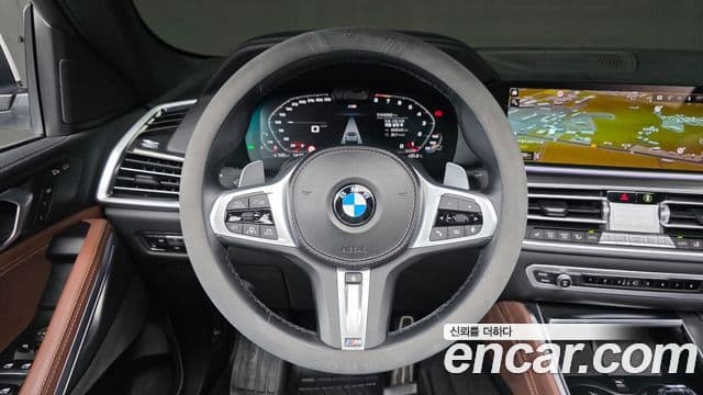 BMW X6 2022 — ფოტო 14/20