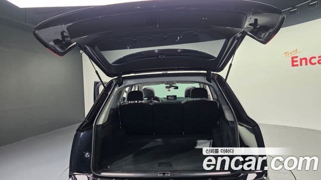 Audi Q7 2019 — Şəkil 20/20