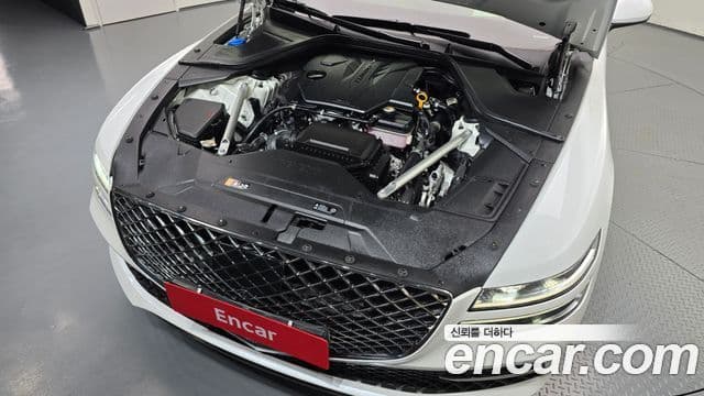 Genesis Electrified G80 2021 — фото 6 из 20