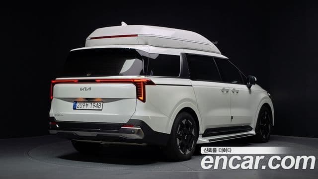 Kia Carnival 2024 — ფოტო 2/20