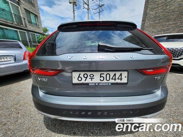 Volvo V90 Cross Country, 2018