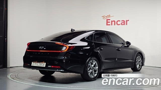 Hyundai Sonata 2022 — ფოტო 2/20