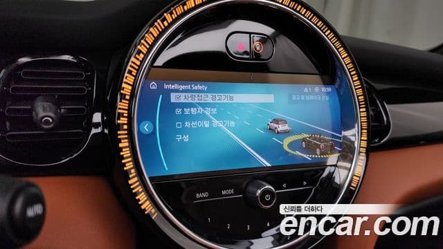 Mini Cooper S Convertible 2021 — Şəkil 16/20
