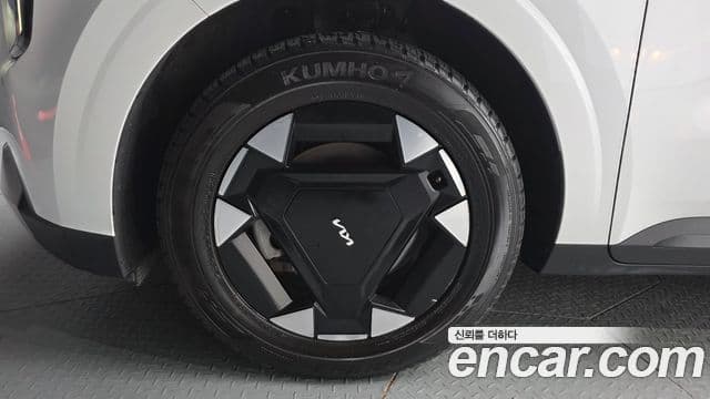 Kia Carnival 2024 — фото 5 из 20