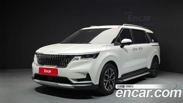 Kia Carnival 2022 — Фото 1/20