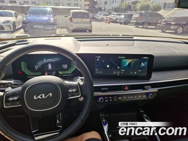 Kia Sorento 2024 — ფოტო 13/16