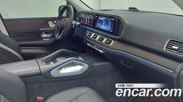 Mercedes-Benz GLE-Class 2025 — Фото 7/20