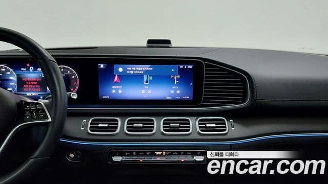 Mercedes-Benz GLE-Class 2025 — Фото 16/20