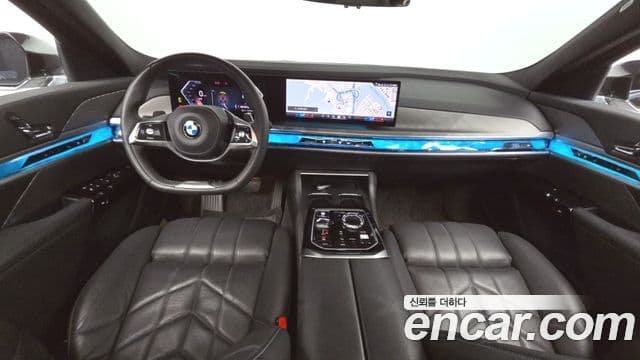 BMW 7 Series 2023 — Photo 11/20
