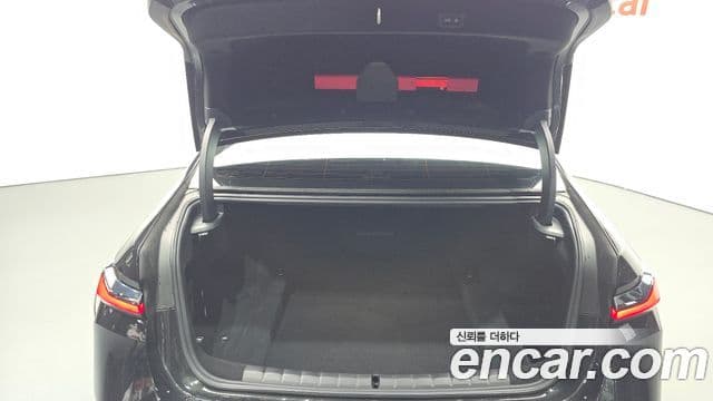 BMW 7 Series 2023 — Photo 5/20