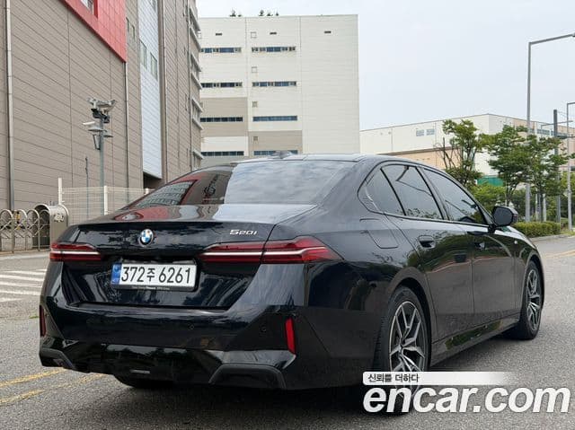 BMW 5 Series, 2024