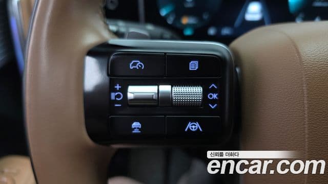 Hyundai Santa Fe 2023 — фото 18 из 20