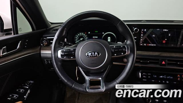 Kia K5 2019 — Şəkil 13/20