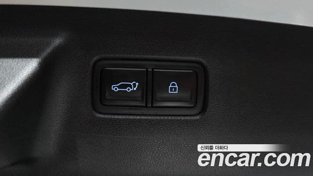 Hyundai Santa Fe 2024 — Photo 33/33