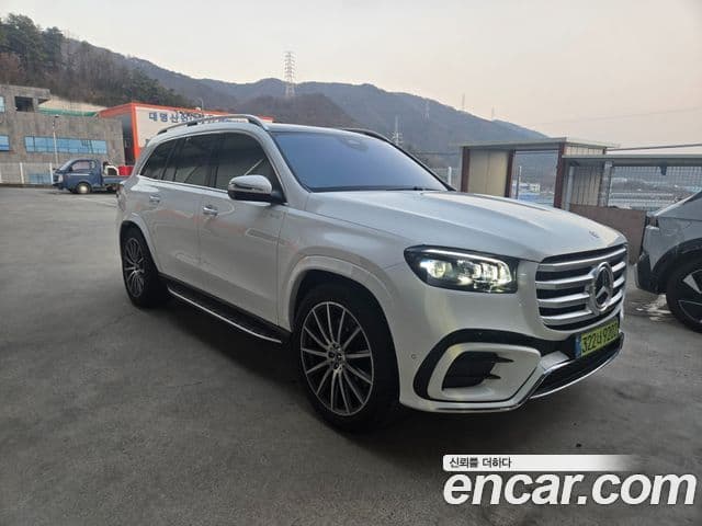 Mercedes-Benz GLS-Class 2025 — Фото 4/16
