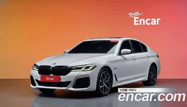 BMW 5 Series, 2021
