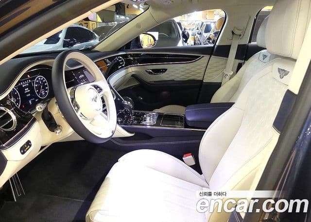 Bentley Flying Spur 2023 — Şəkil 9/20
