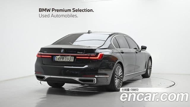 BMW 7 Series 2022 — ფოტო 2/20