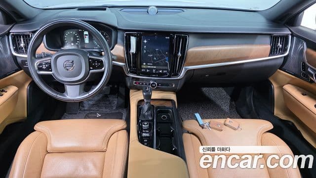 Volvo S90 2019 — ფოტო 18/20