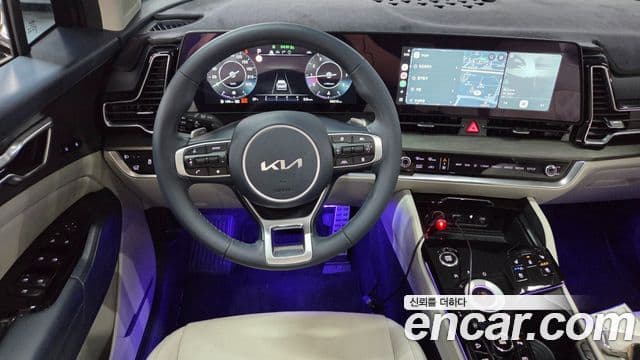 Kia Sportage 2023 — ფოტო 18/20