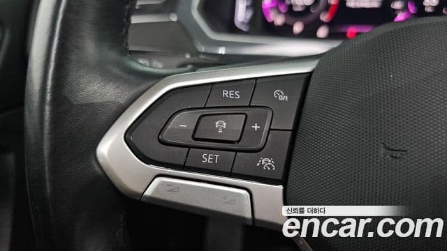 Volkswagen Tiguan Allspace 2023 — ფოტო 17/20