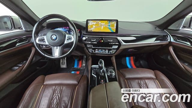 BMW 5 Series 2022 — Şəkil 7/20