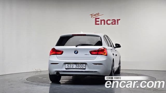 BMW 1 Series 2018 — Şəkil 4/20