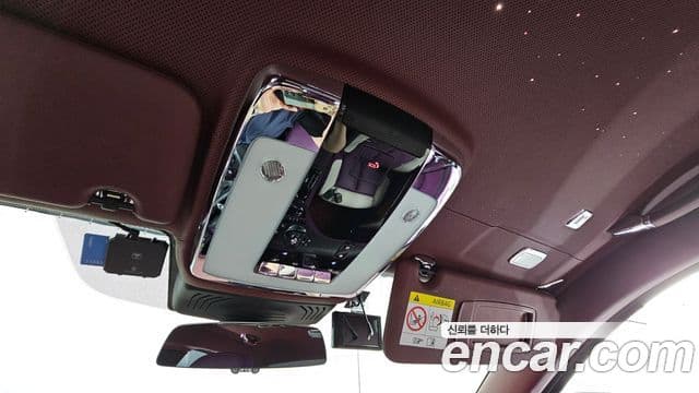 Rolls-Royce Ghost 2022 — Photo 11/37