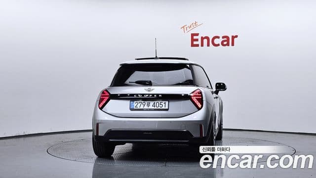Mini Cooper C 2025 — Şəkil 15/20