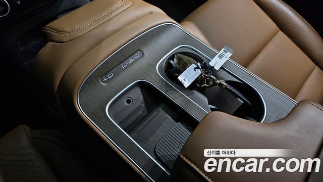 Hyundai Palisade 2025 — Photo 2/39