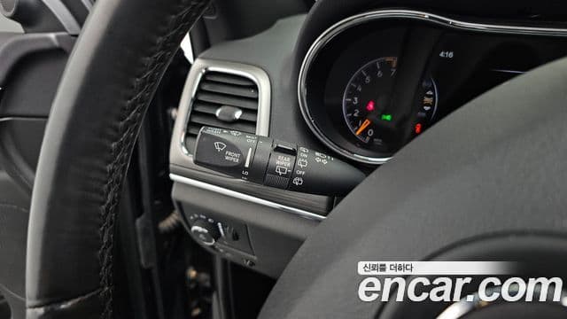 Jeep Grand Cherokee 2019 — Şəkil 19/35