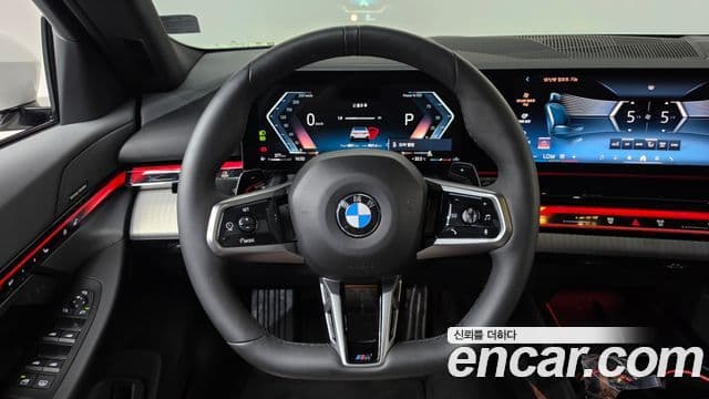 BMW 5 Series 2025 — Photo 14/38