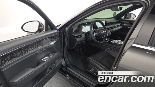 Genesis G90 2024 — Photo 7/39