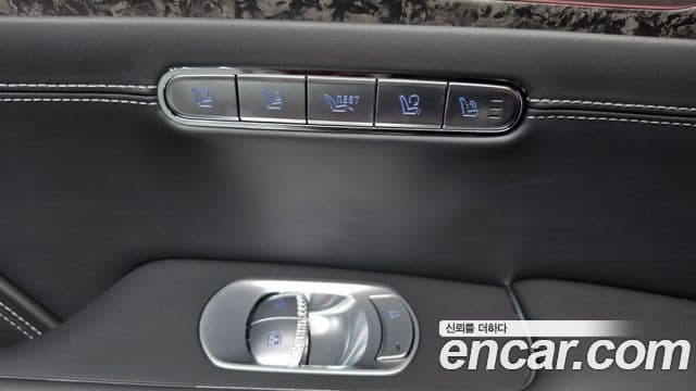 Genesis G90 2024 — Photo 3/39