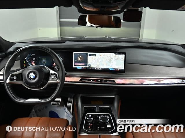BMW 7 Series 2023 — Photo 13/20