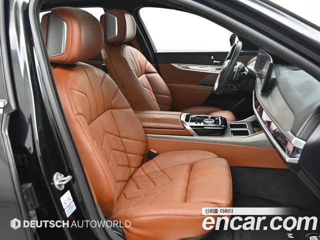 BMW 7 Series 2023 — Photo 4/20